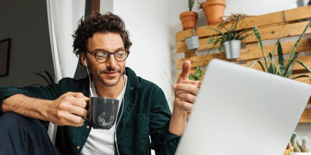 Praca z freelancerami i podwykonawcami – kto jest właścicielem IP, gdy zlecasz projekt?